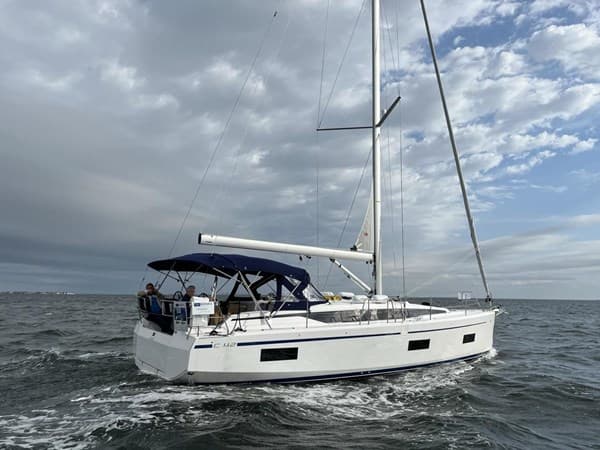2023 BAVARIA C42 - STOCK BOAT